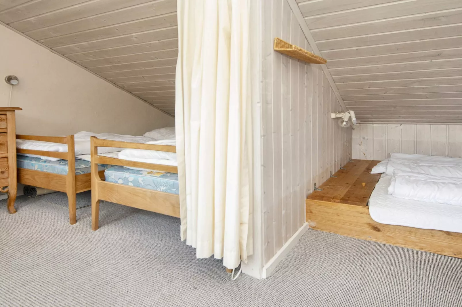 3 room,2 levels,dishwasher-Binnen