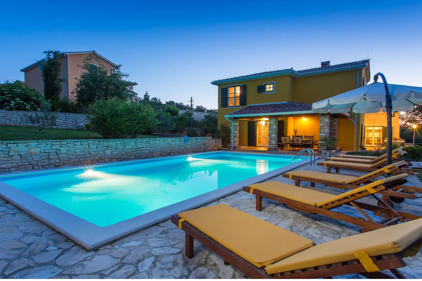 poolofhouse