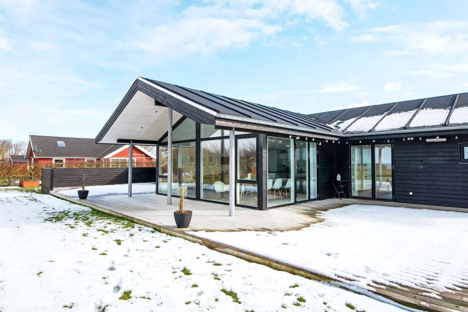 Modern huis met spa -- By Traum Ferienwohnungen-Buitenlucht