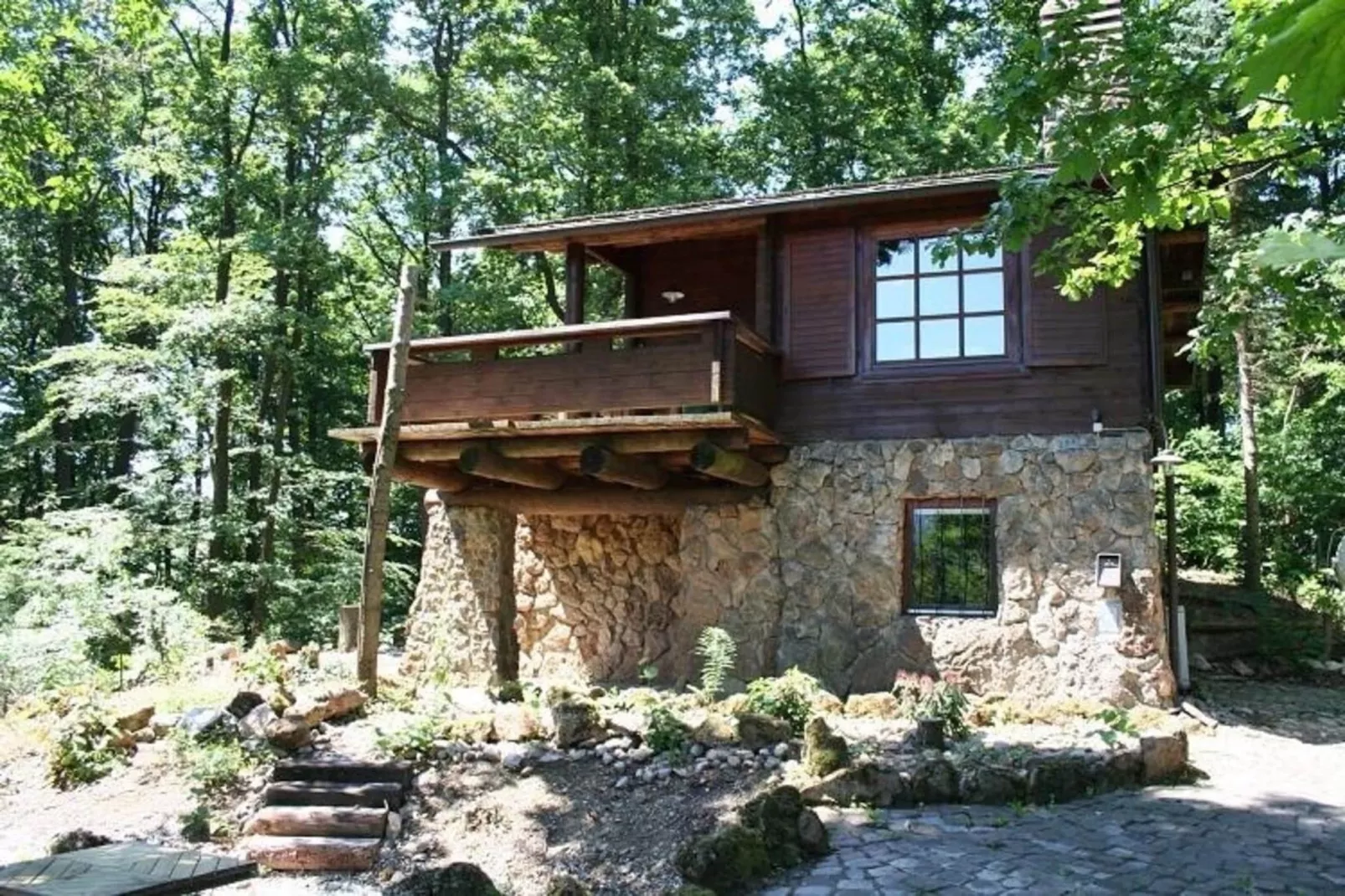 Blockhaus Heringhausen-Diemelsee-Buitenkant zomer