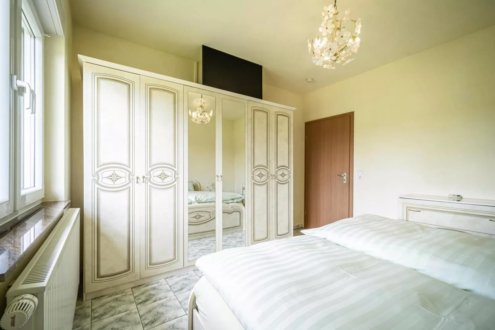 Haus 10