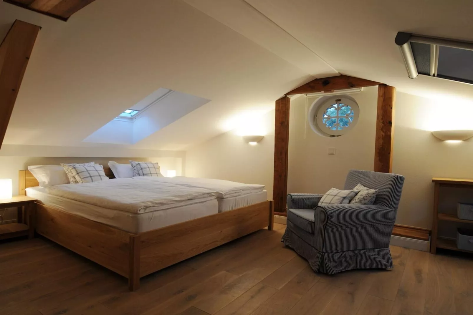 Gutshaus Zicker -Wohnung 9-Slaapkamer