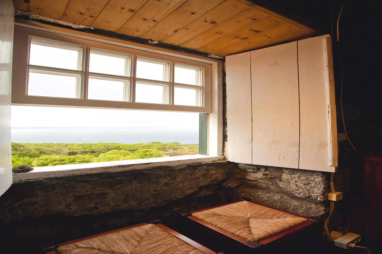Ferienhäuser Adegas do Pico in Prainha // Adega T2 70-90m2 / sea-Terrasbalkon
