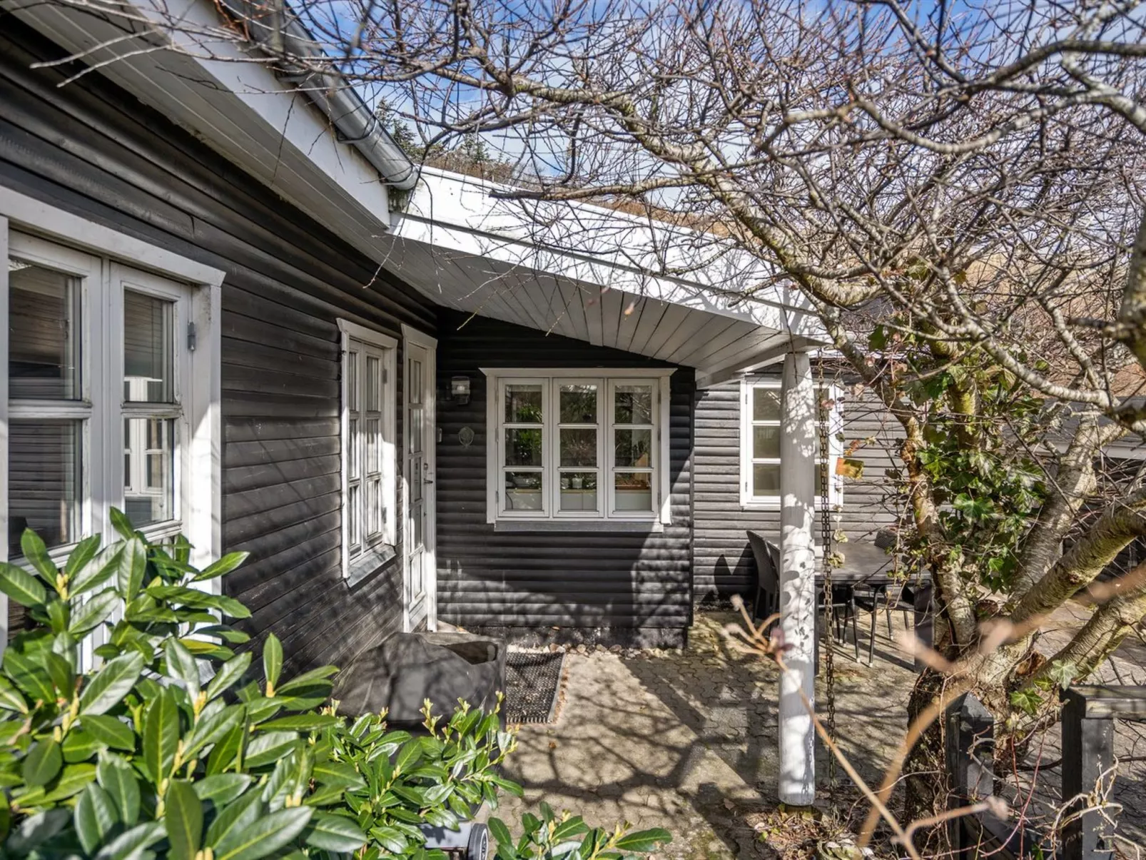 "Sharanya" - 500m from the sea-Buiten