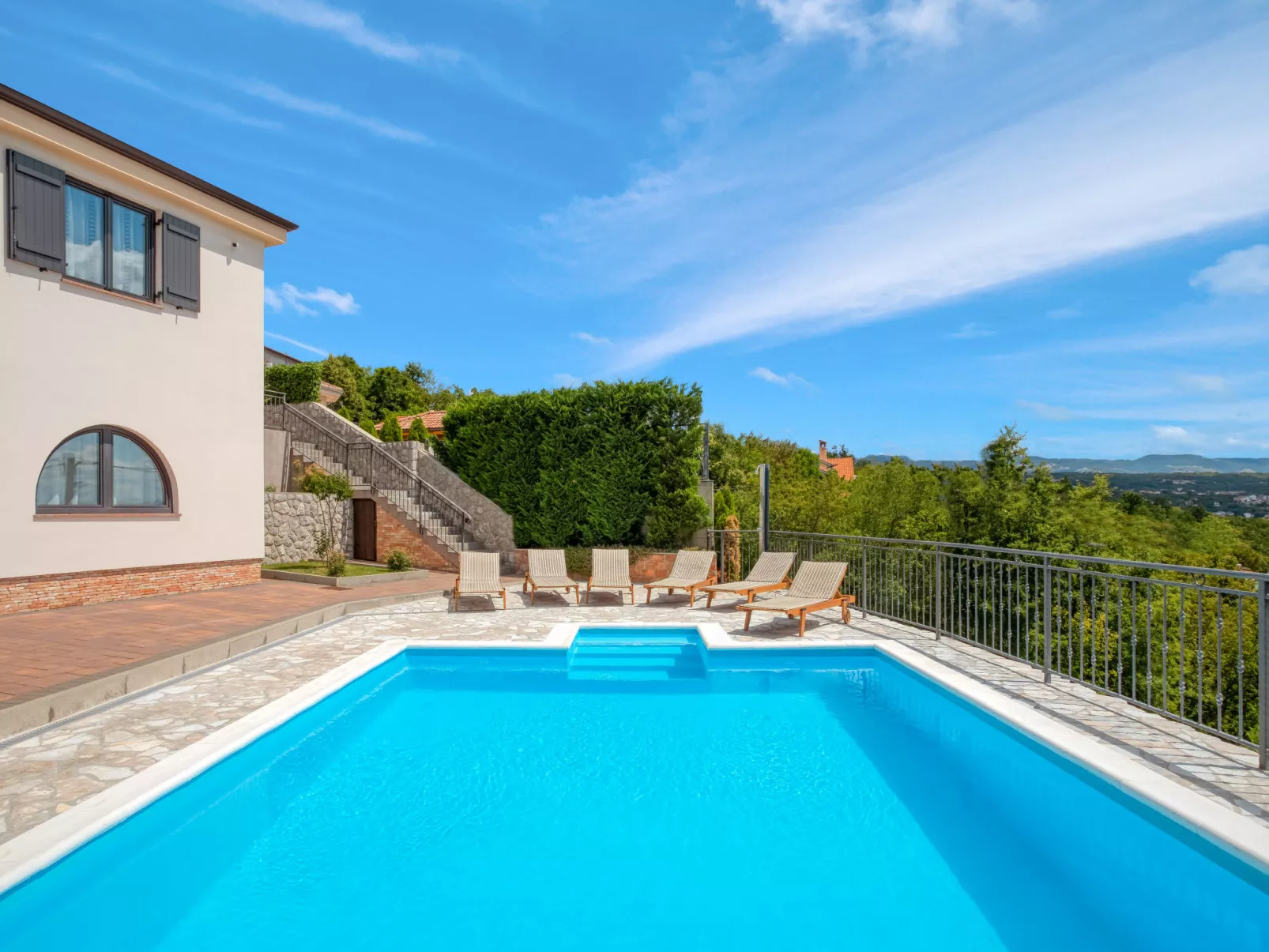 Villa Toni-Binnen
