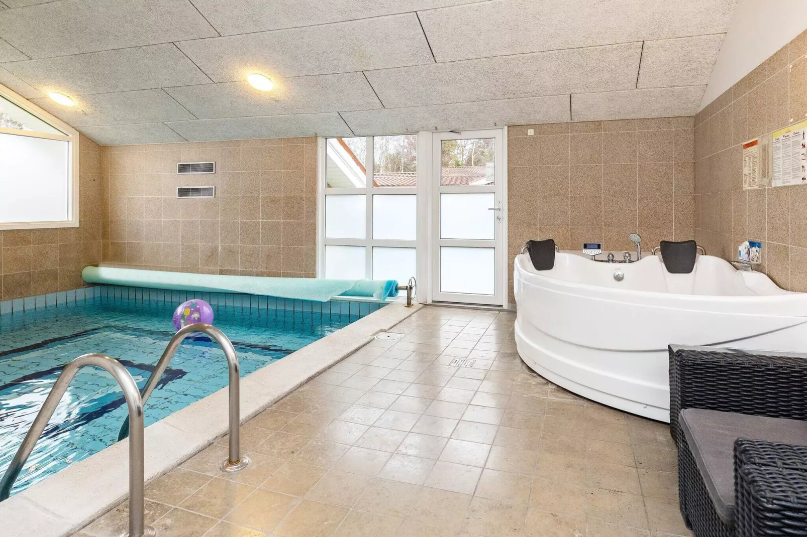 pool