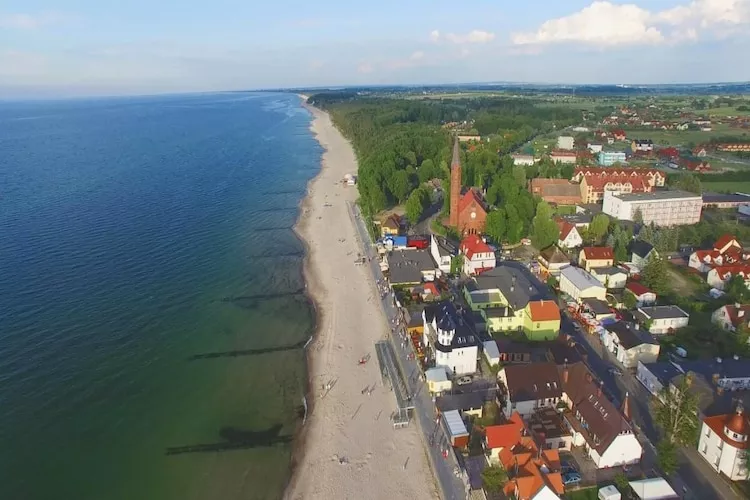 	Parterowe domki wakacyjne dla 5 osób Sarbinowo-Gebieden zomer 1km