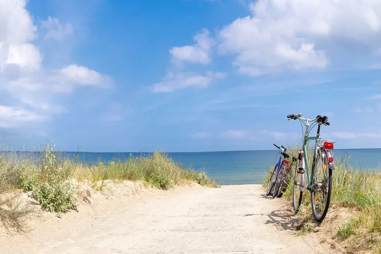 	Parterowe domki wakacyjne dla 5 osób Sarbinowo-Gebieden zomer 1km