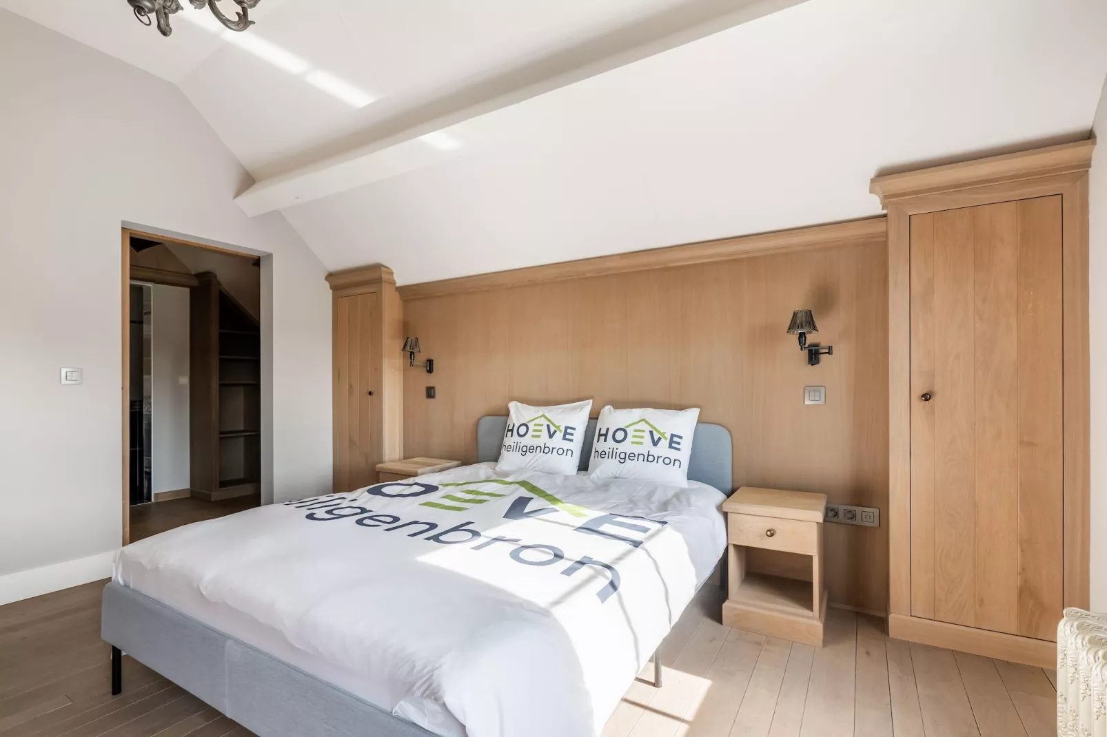Hoeve Heiligenbron met tweepersoonsstudio-Slaapkamer