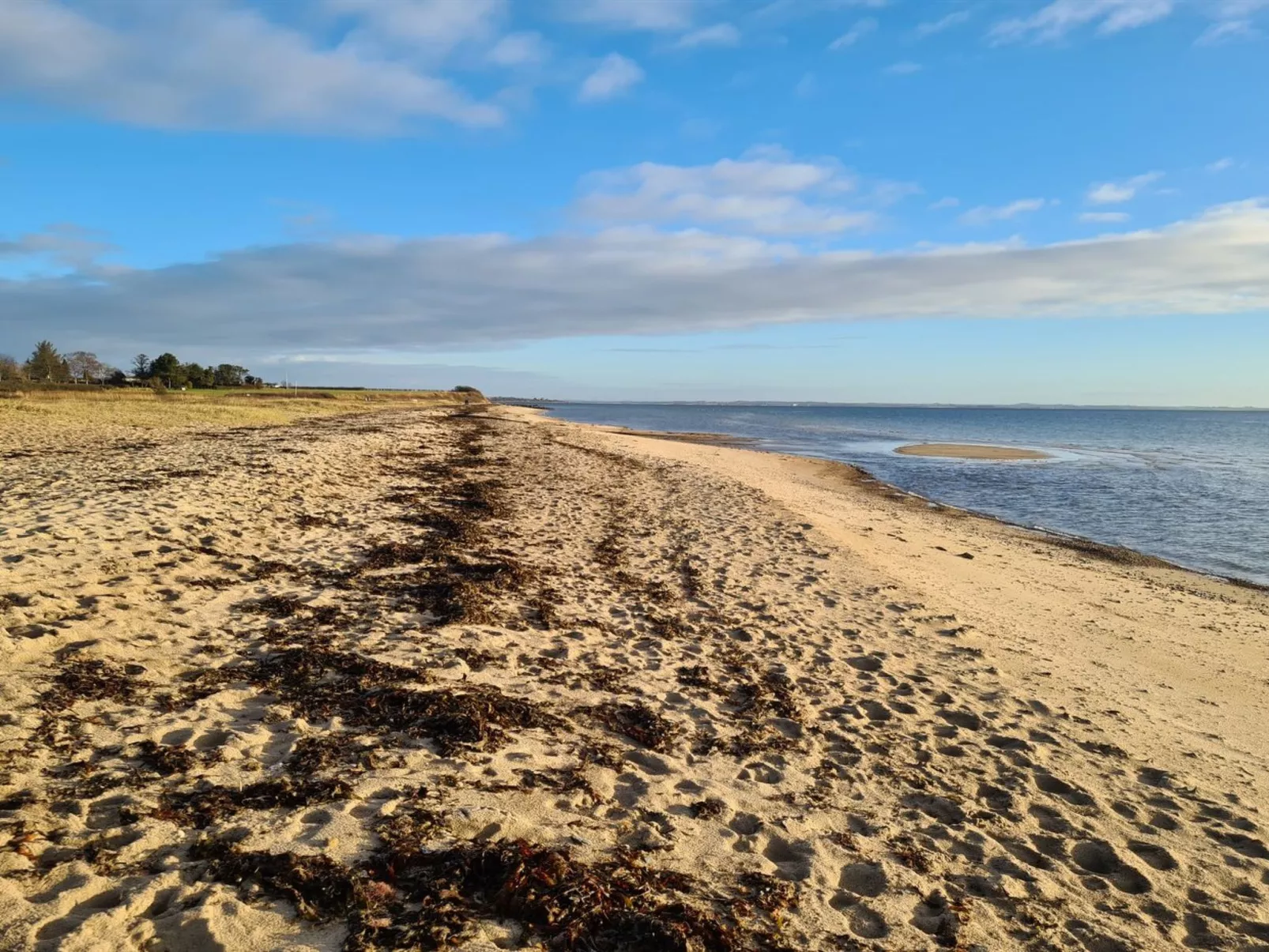 "Asfrith" - 400m from the sea-Buiten