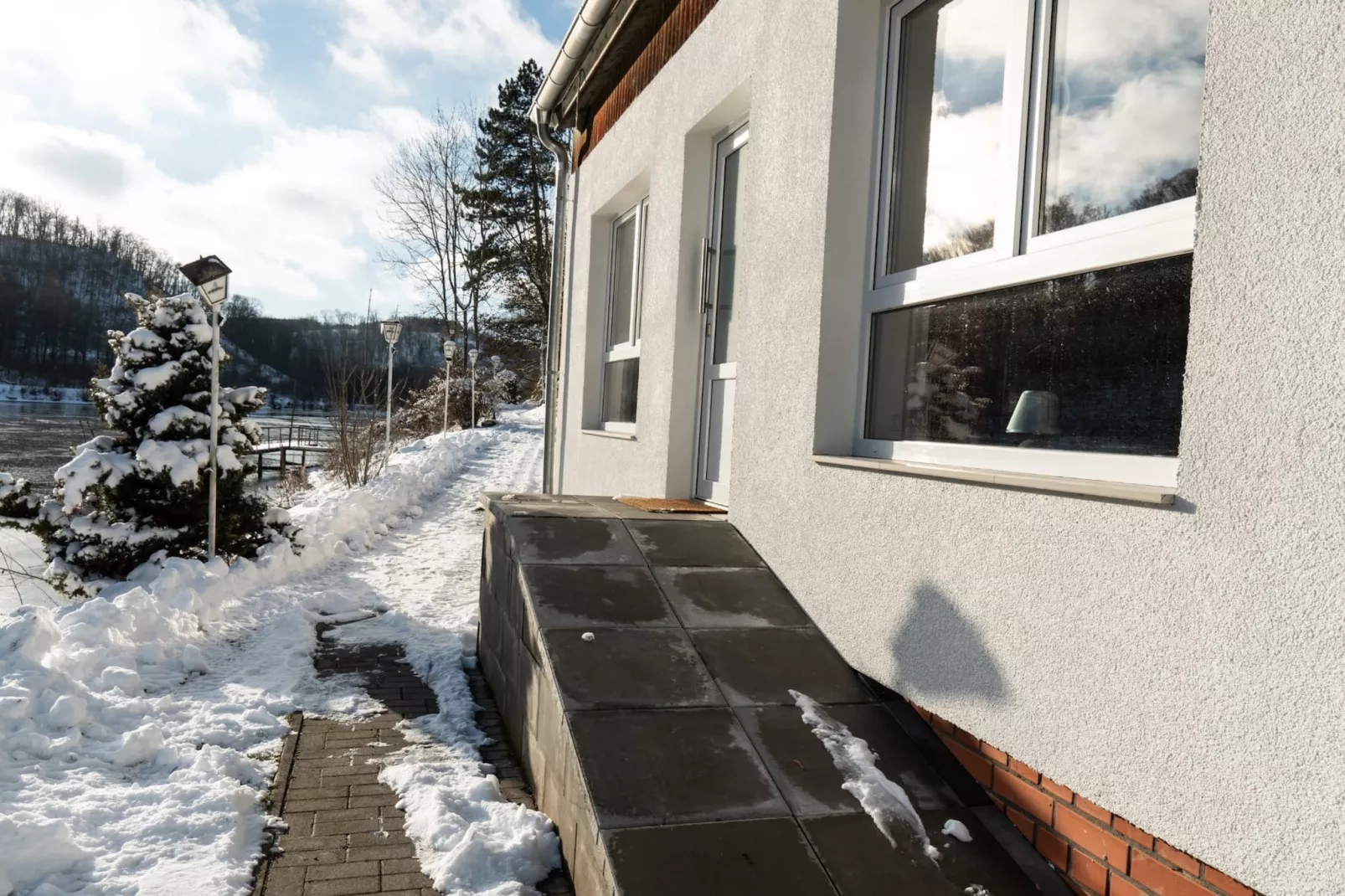 Altes Bootshaus 3-Exterieur winter