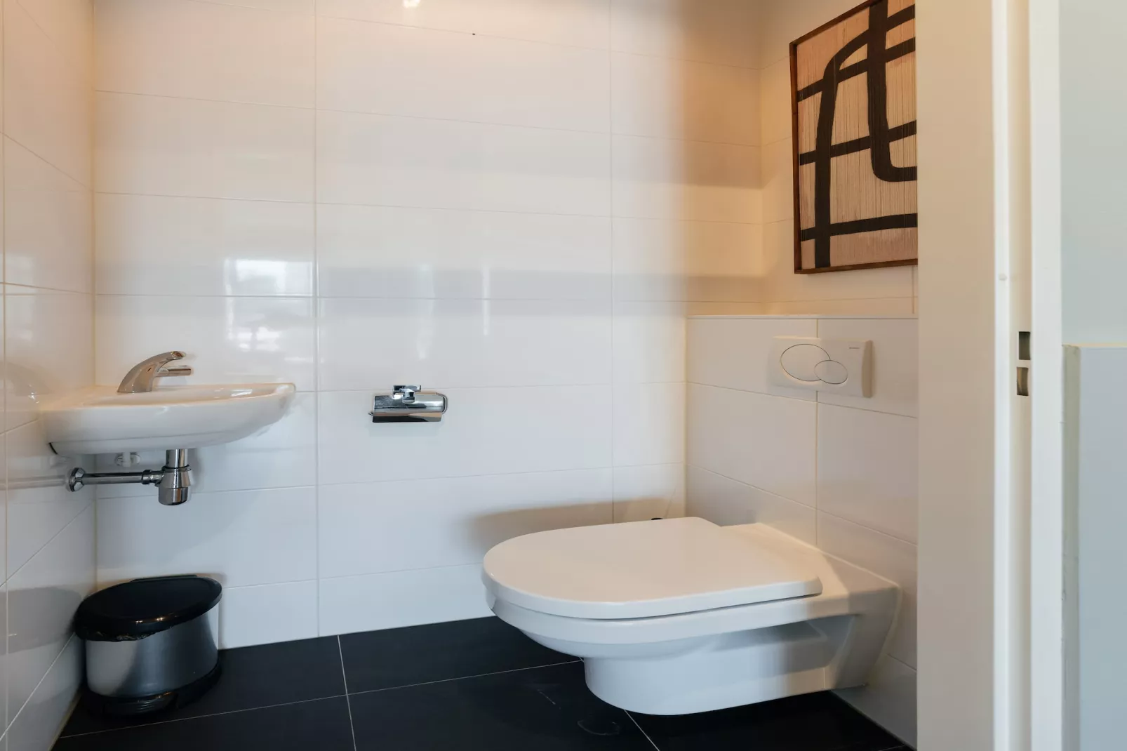 Scheveningen Harbour 6B-Badkamer