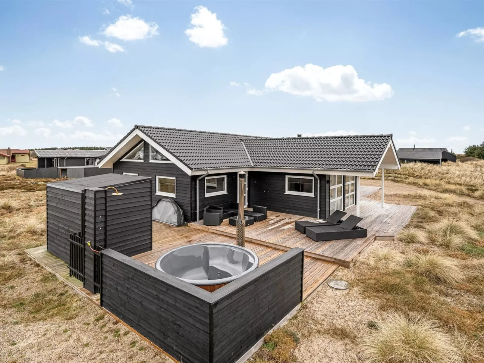 "Nis" - 450m from the sea-Buiten