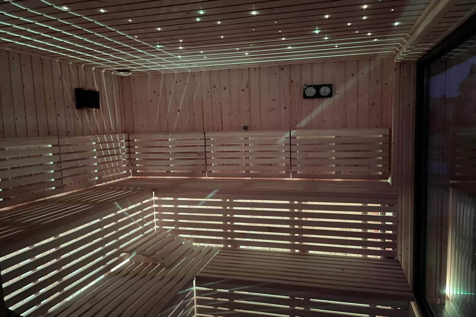 Domki wakacyjne PREMIUM PLUS dla 8 osób Sianożęty-Sauna
