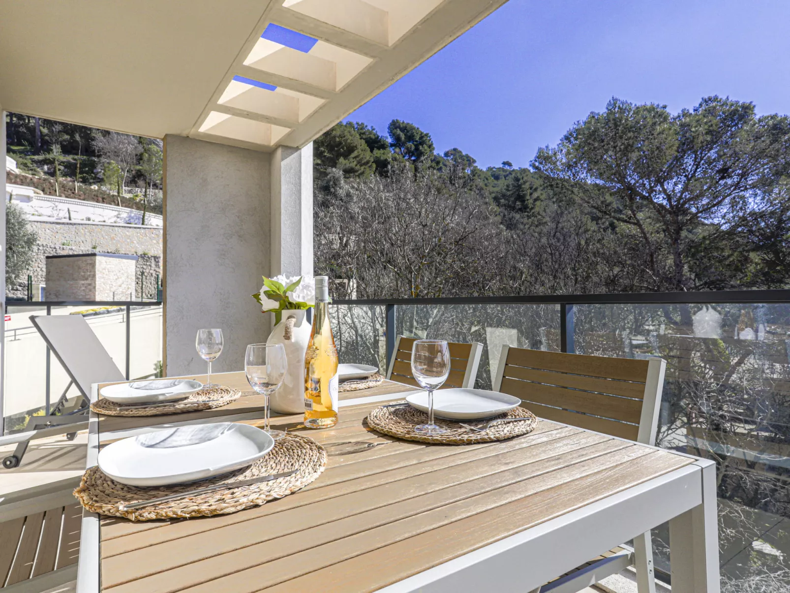 Prestige view-Buiten