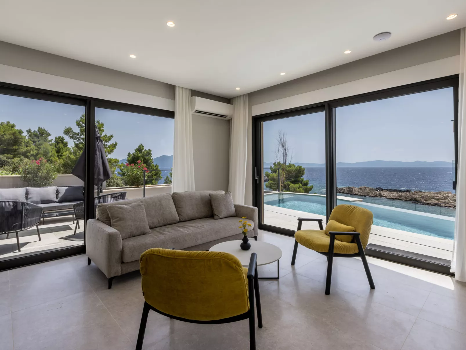 Luxury Villa Luce