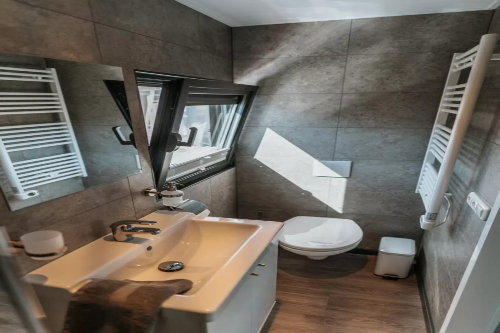 Hausboot in Zehdenick-Badkamer