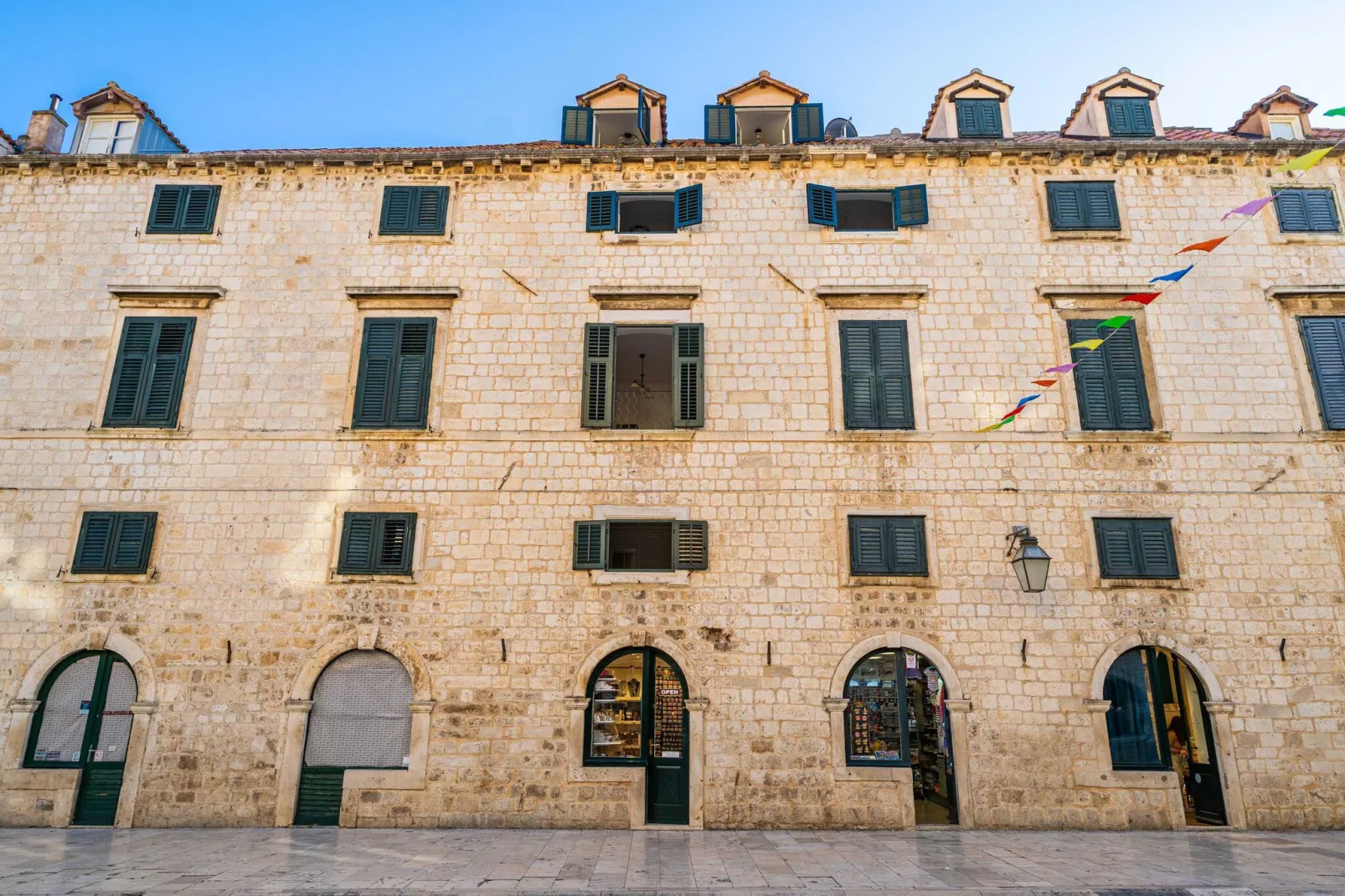 Guest House Lumin - Studio Apartment with City View Third Floor) (BR4)-Sfeer
