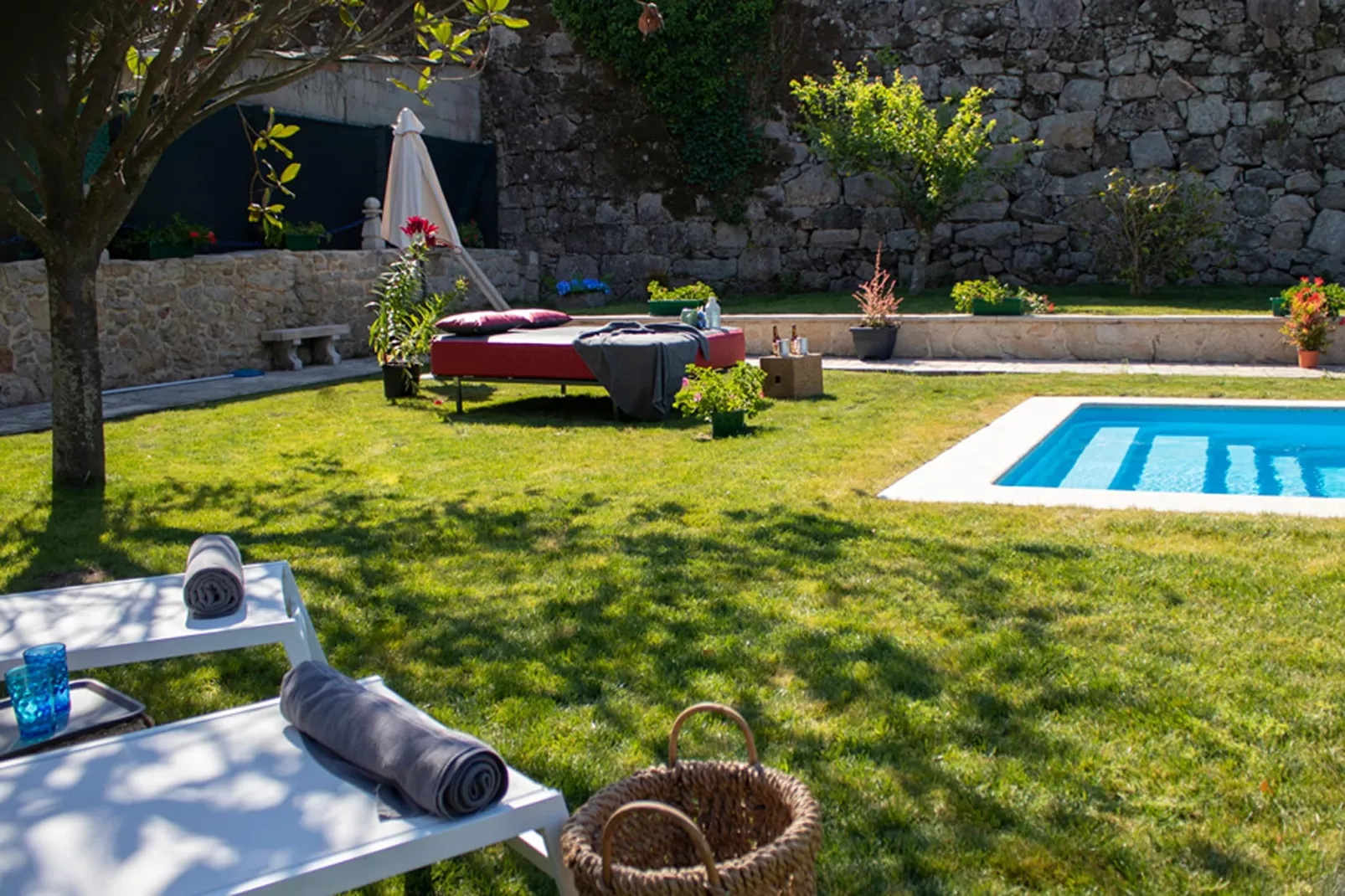 Villa Rosa- Luxury Singular-Zwembad