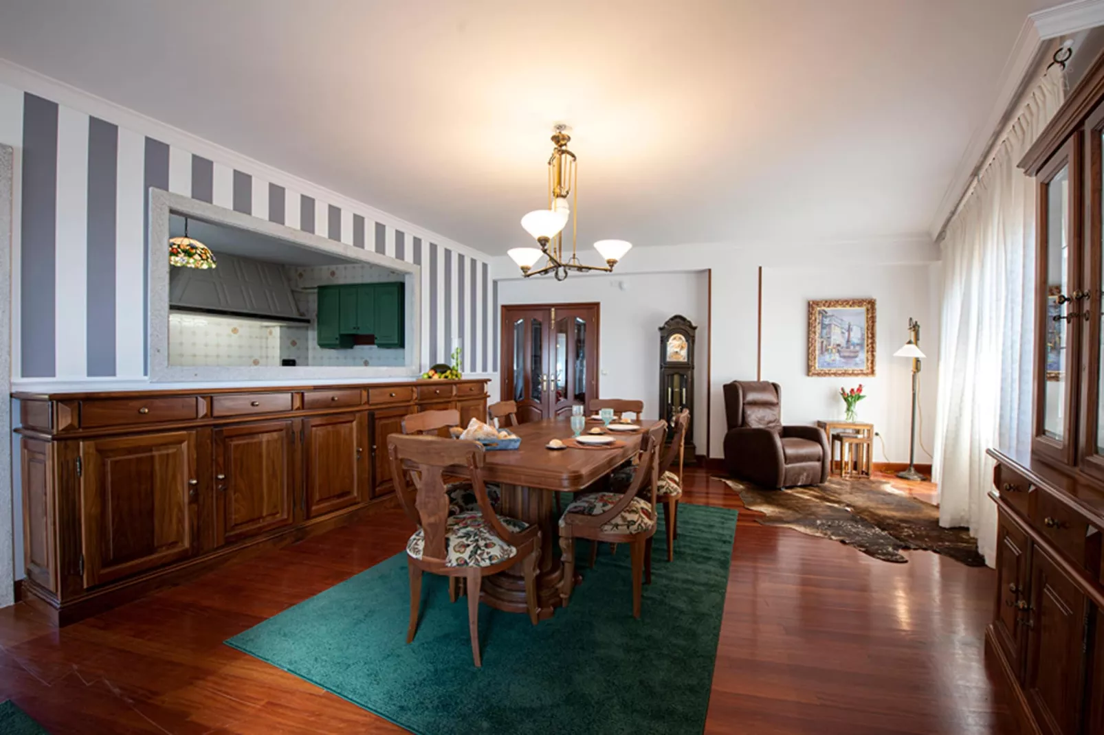 Villa Rosa- Luxury Singular-Woonkamer