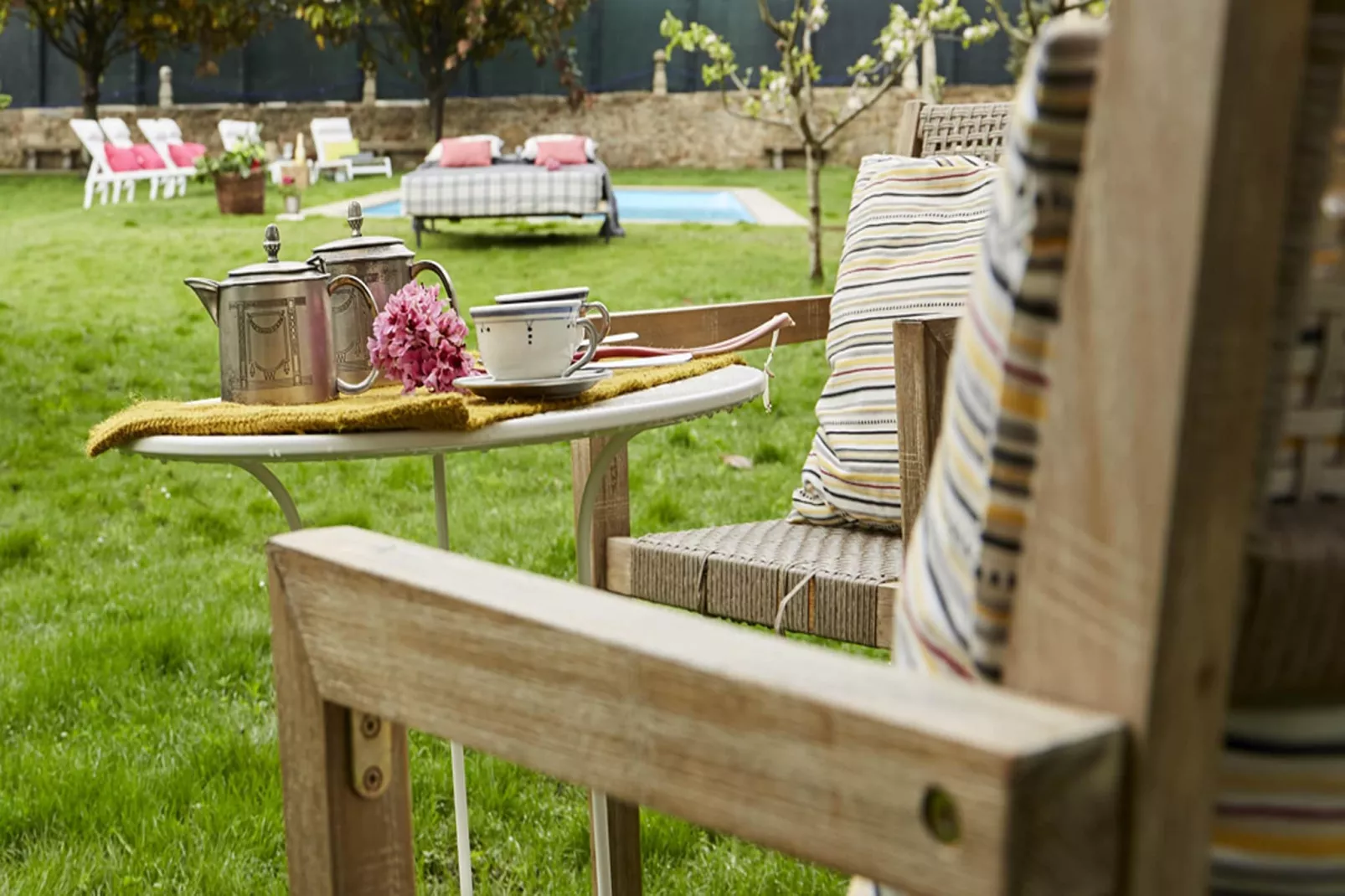 Villa Rosa- Luxury Singular-Tuinen zomer