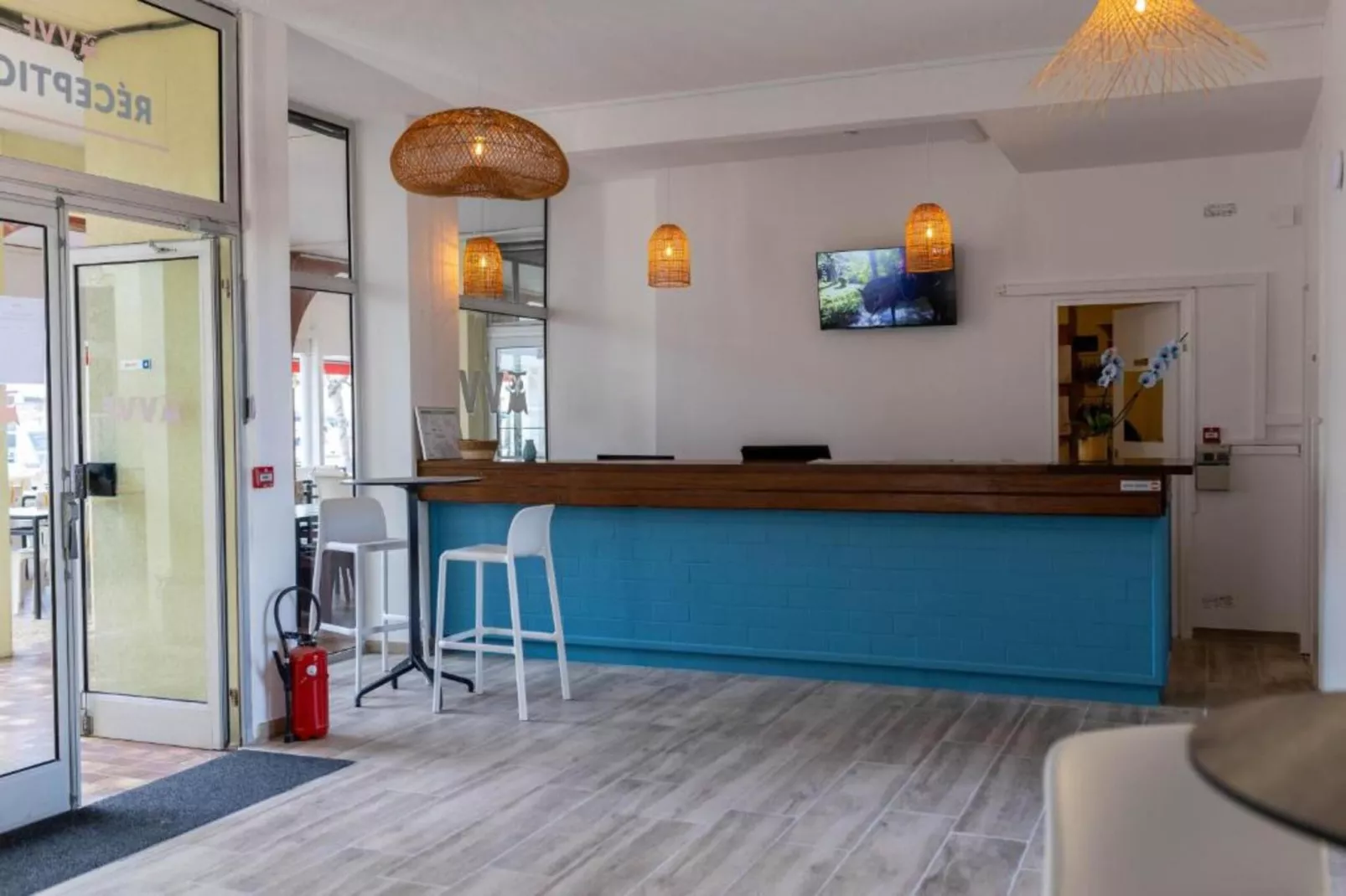 Appartement 1 Pièce 3 Personnes 1  bébé Vue Port-Overloop