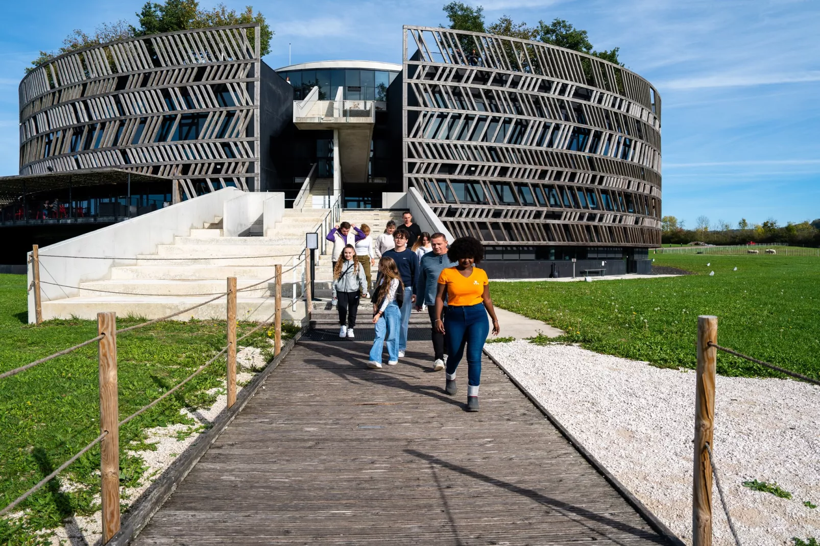 Gîte 3 Pièces 6 Personnes 1  bébé Roncière-Gebieden zomer 20km