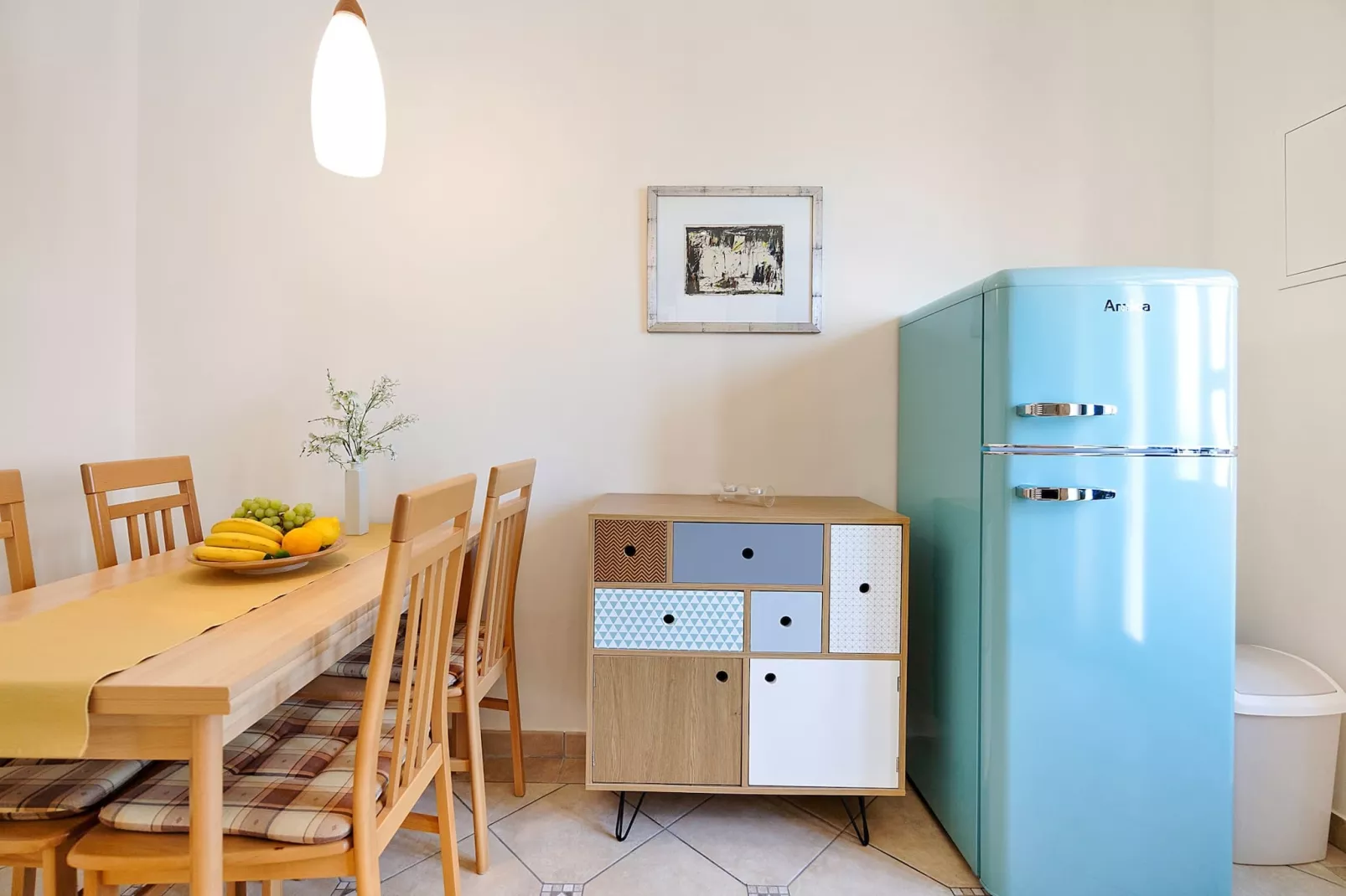 Blanka C2 - Shared Jacuzzi, Magical Garden-Eetkamer