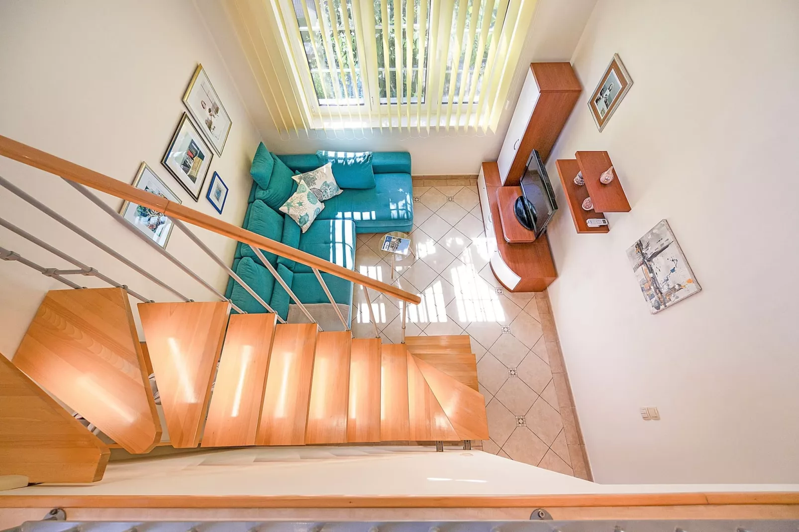 Blanka C2 - Shared Jacuzzi, Magical Garden-Overloop