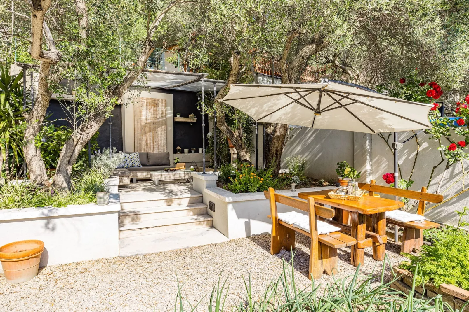 Blanka C2 - Shared Jacuzzi, Magical Garden-Terras