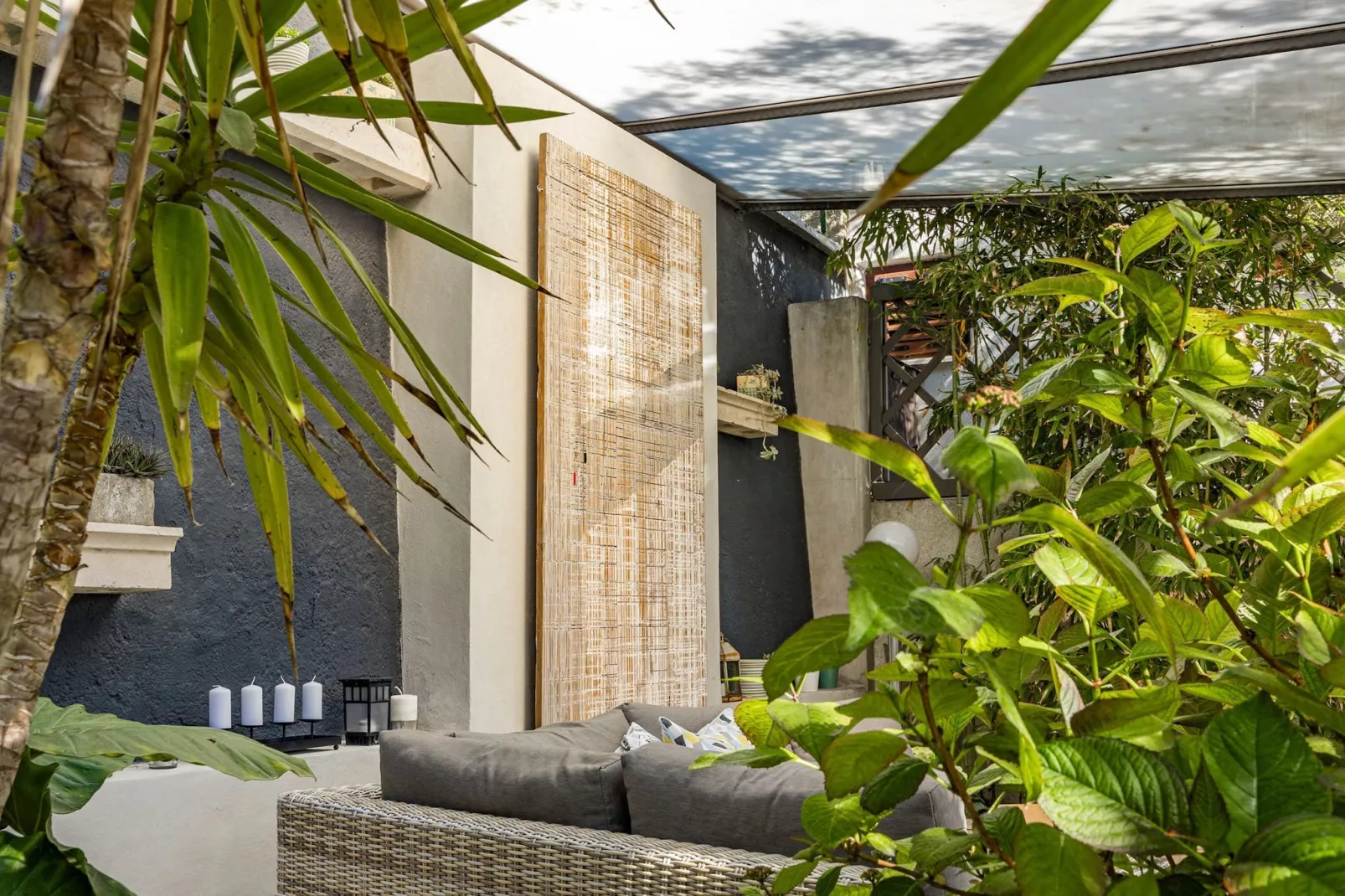 Blanka C2 - Shared Jacuzzi, Magical Garden-Terras