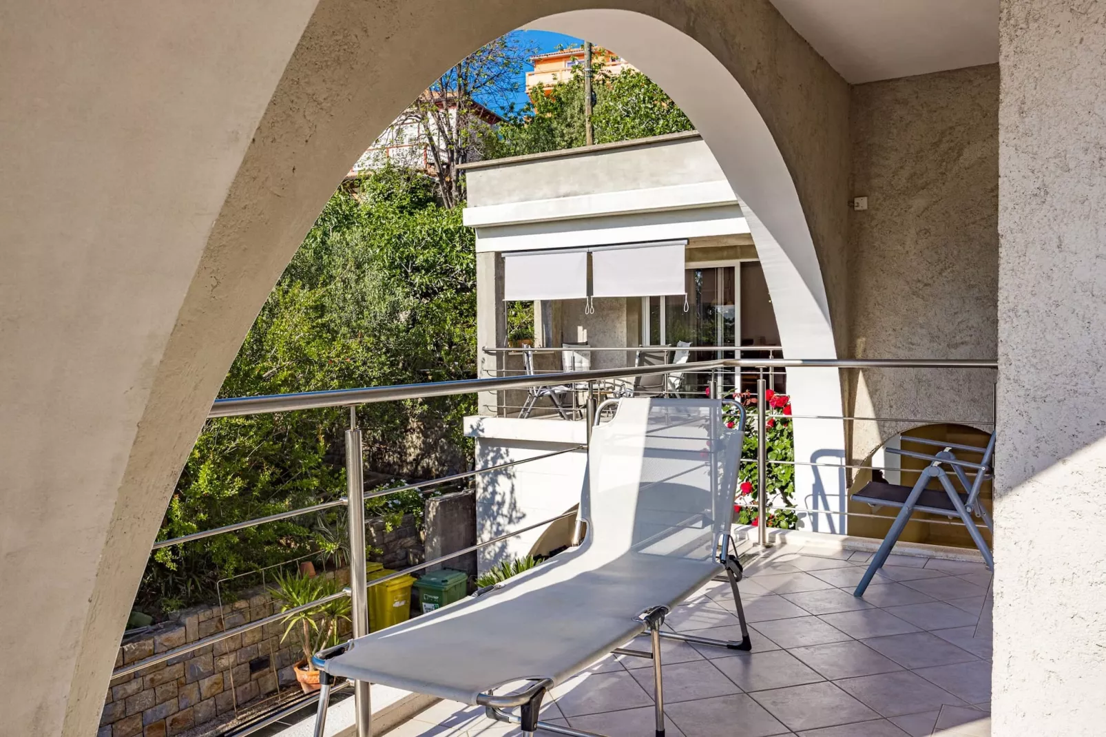 Blanka B2 - Shared Jacuzzi, Magical Garden-Terrasbalkon