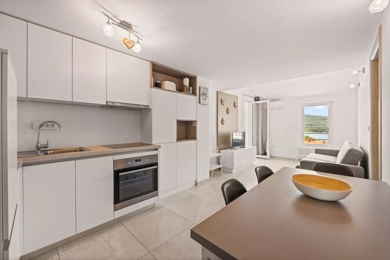 Apartment Paula with Sea View-Keuken
