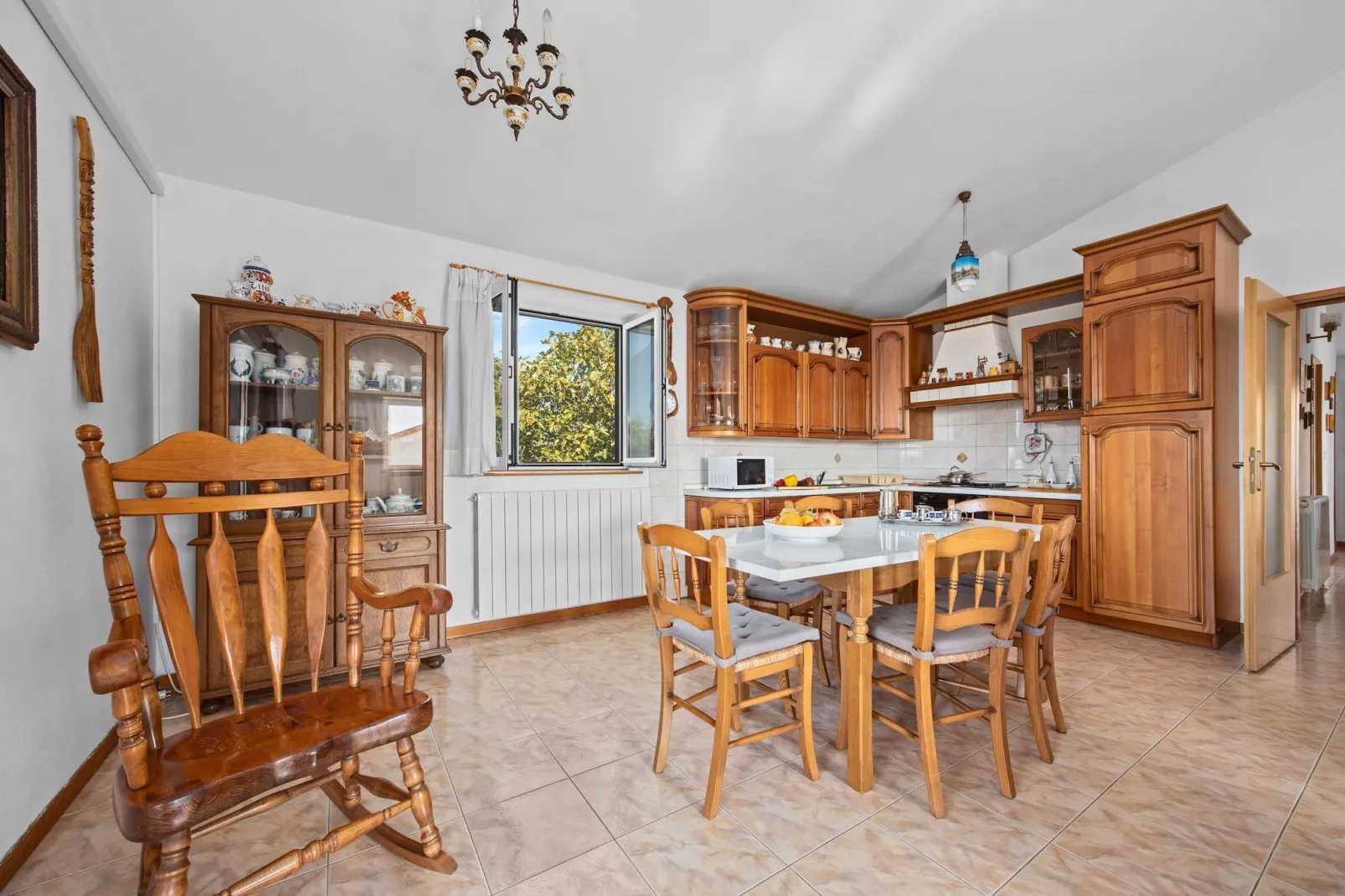 Apartment Tedi with Sea View-Keuken