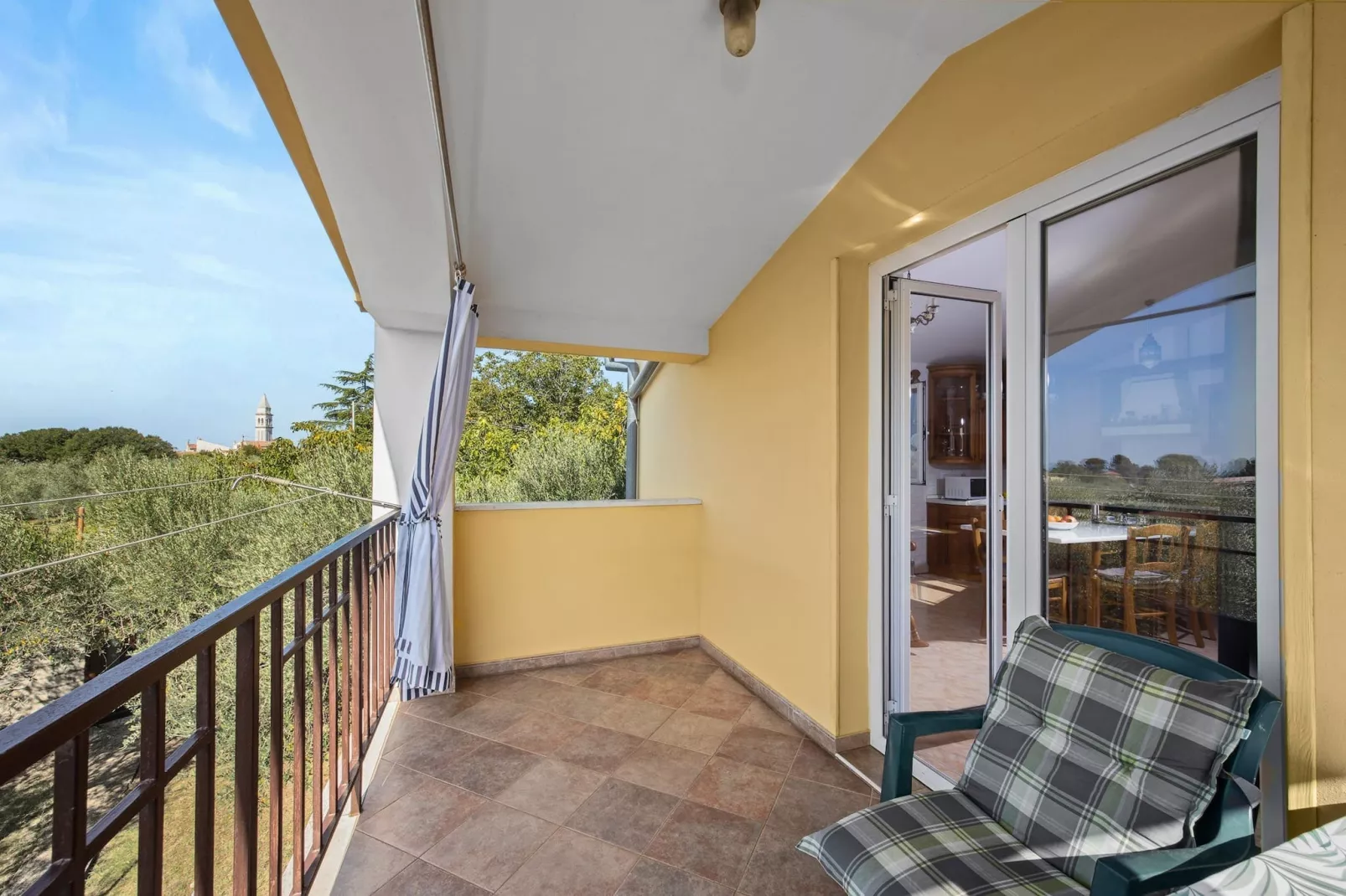 Apartment Tedi with Sea View-Terrasbalkon