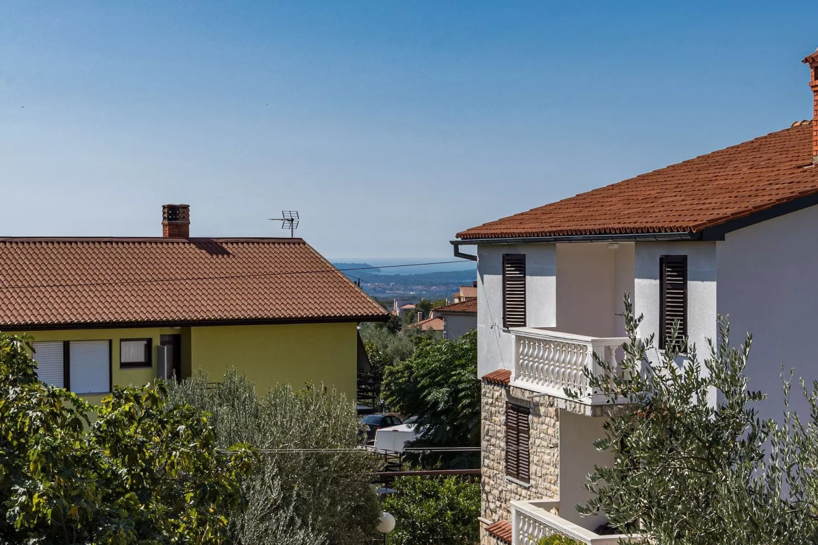Apartment Tedi with Sea View-Buitenlucht