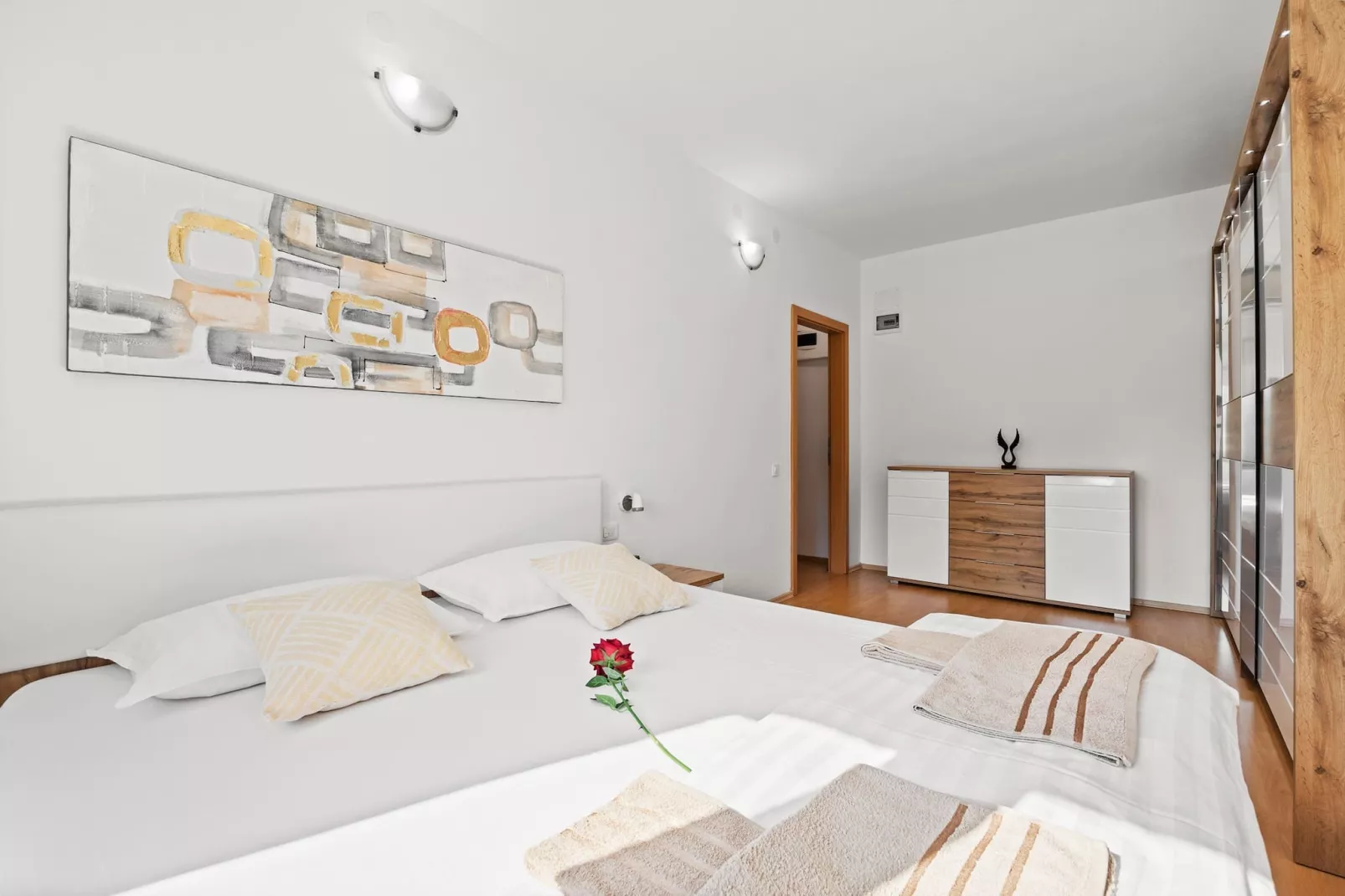 Kristijan & Jelena - Pool, Jacuzzi, Playground-Slaapkamer