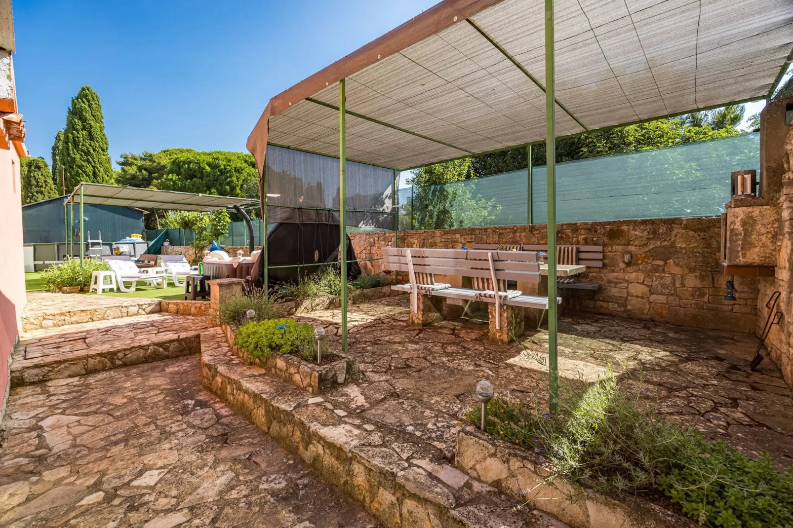 Kristijan & Jelena - Pool, Jacuzzi, Playground-Terrasbalkon