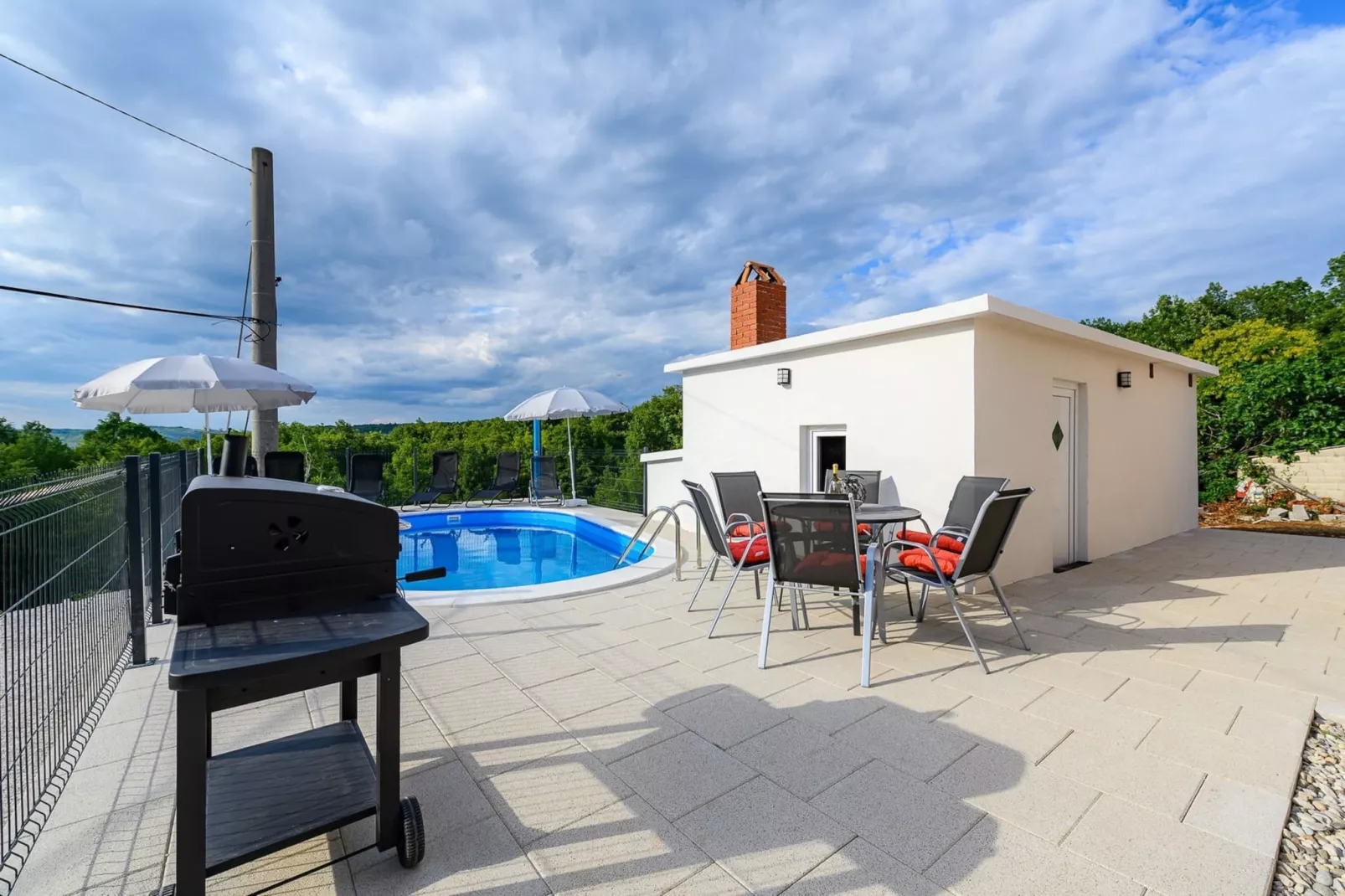 Apartment Lara with Swimming Pool - Paradiz-Zwembad