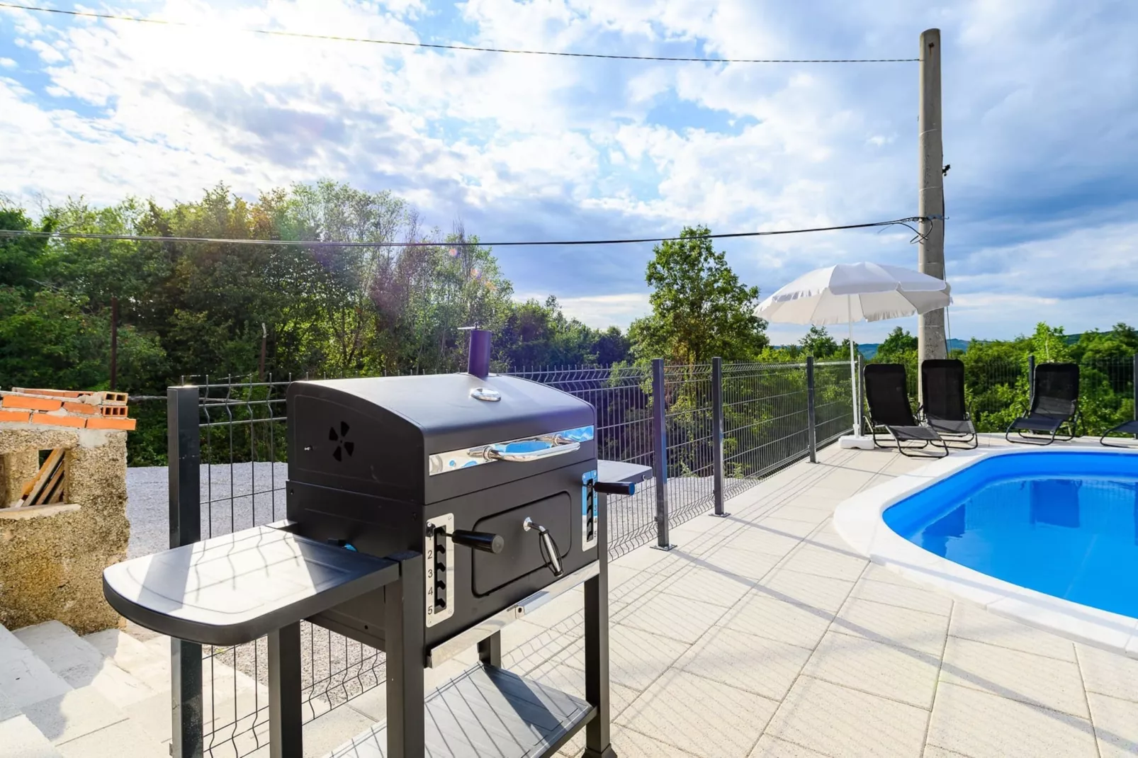 Apartment Lara with Swimming Pool - Paradiz-Terras