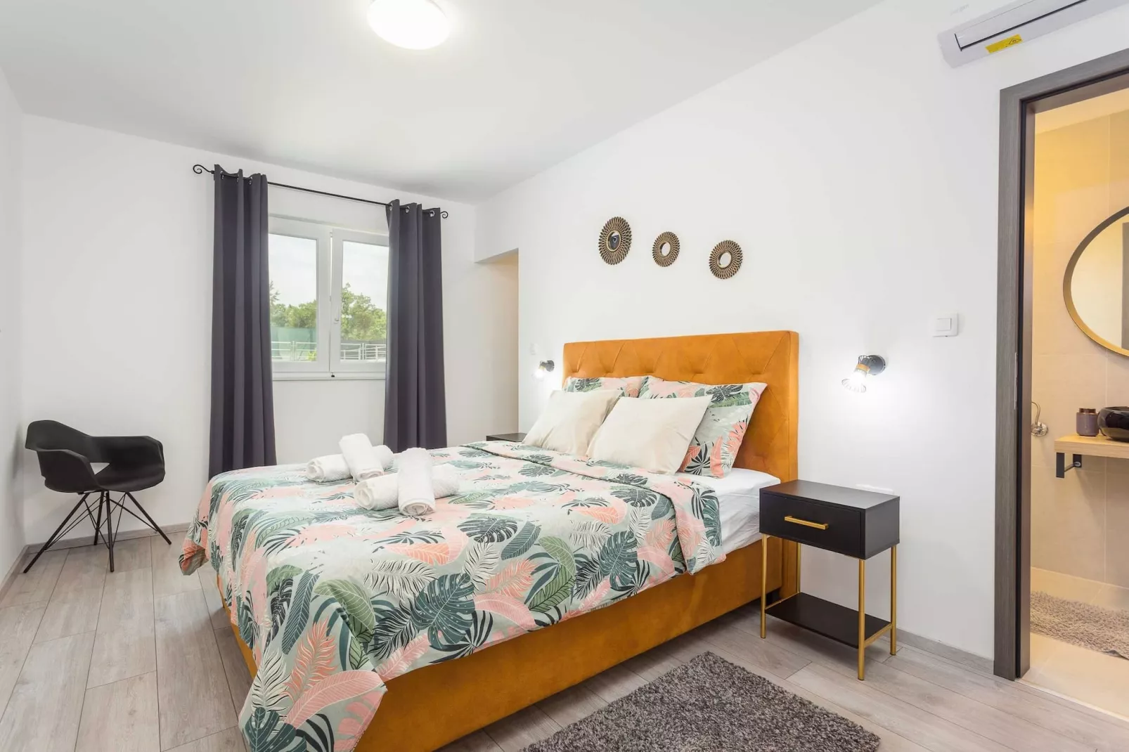 Holiday Home Greta with Private Pool-Slaapkamer