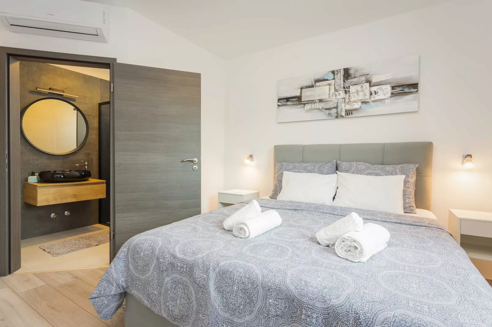 Holiday Home Greta with Private Pool-Slaapkamer