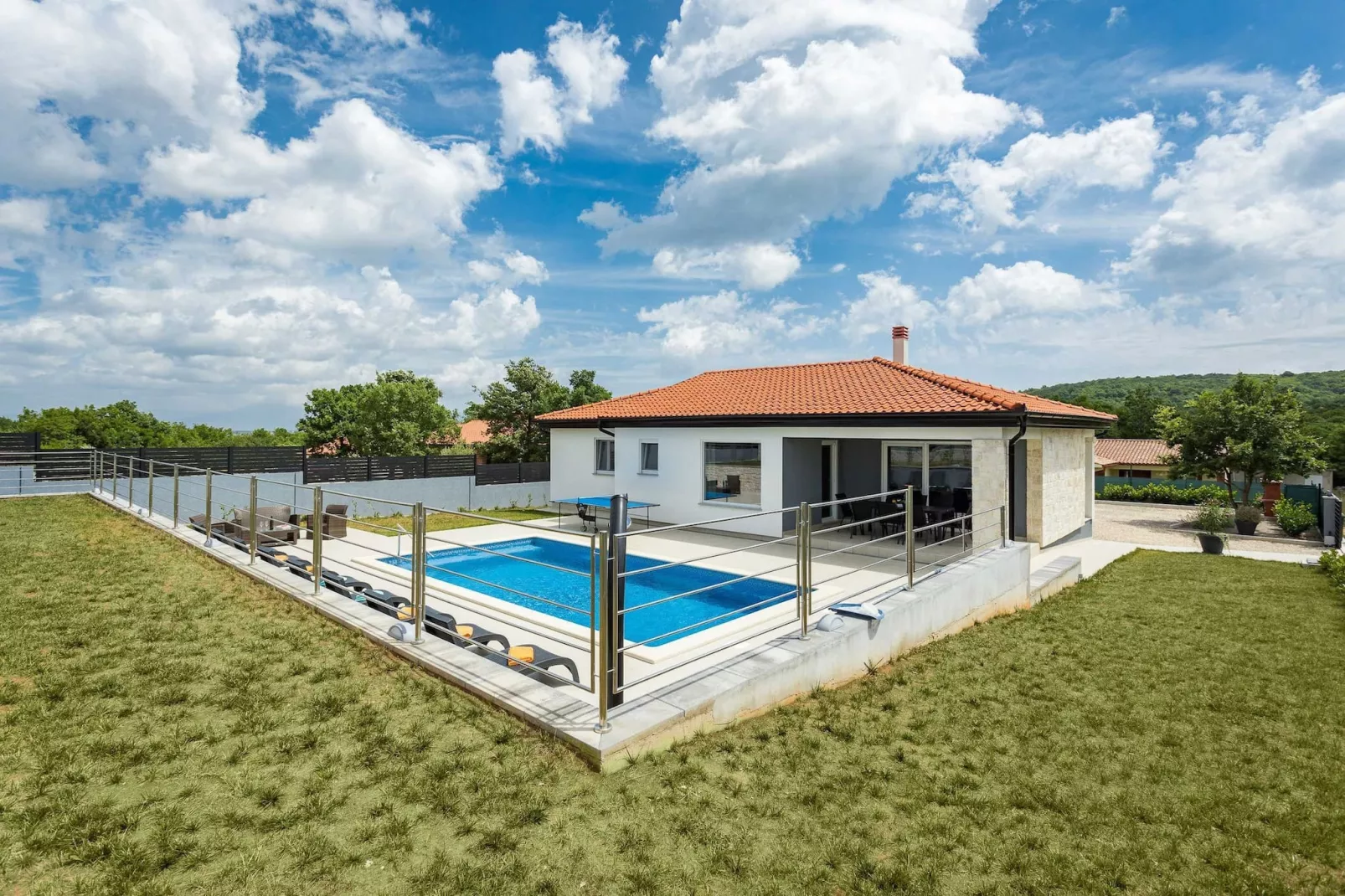 Holiday Home Greta with Private Pool-Buitenlucht
