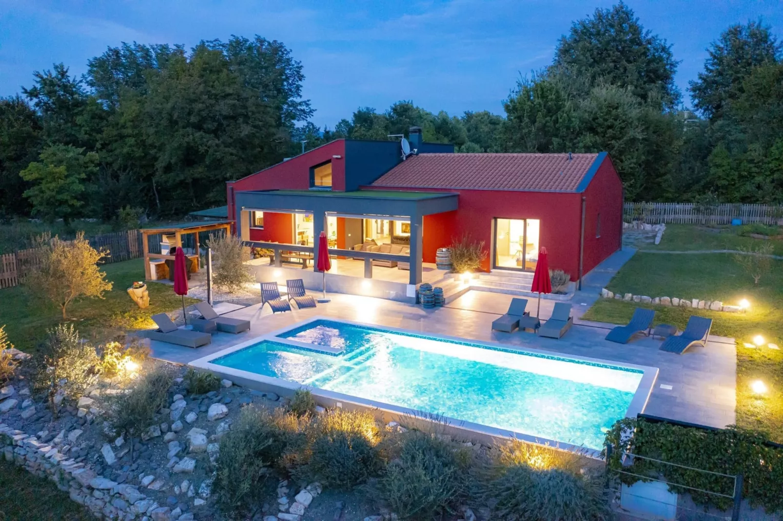 poolofhouse