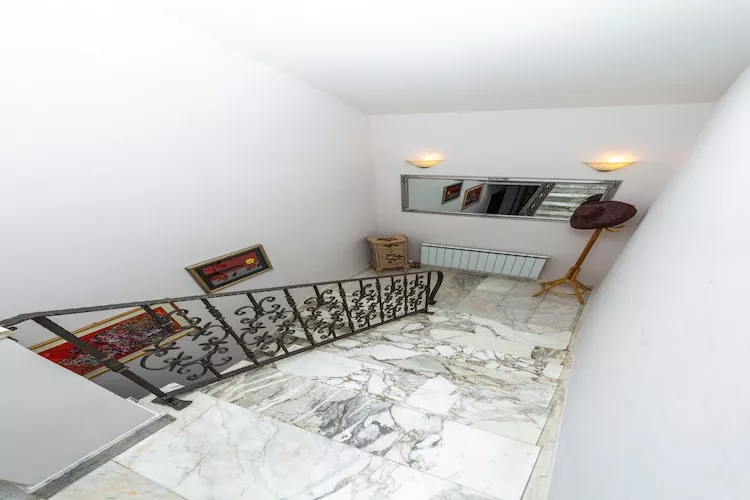 Villa Piano - Four Bedroom Villa with Terrace and Swimming Pool-Trap