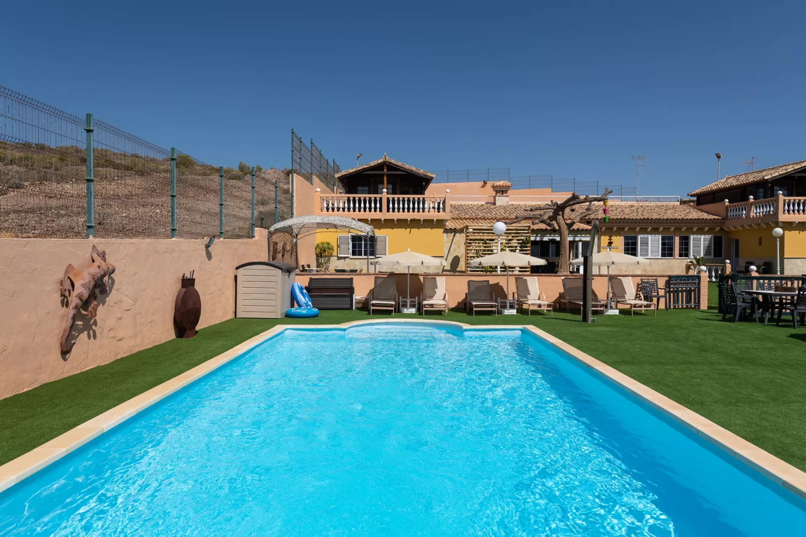 Casa Adara