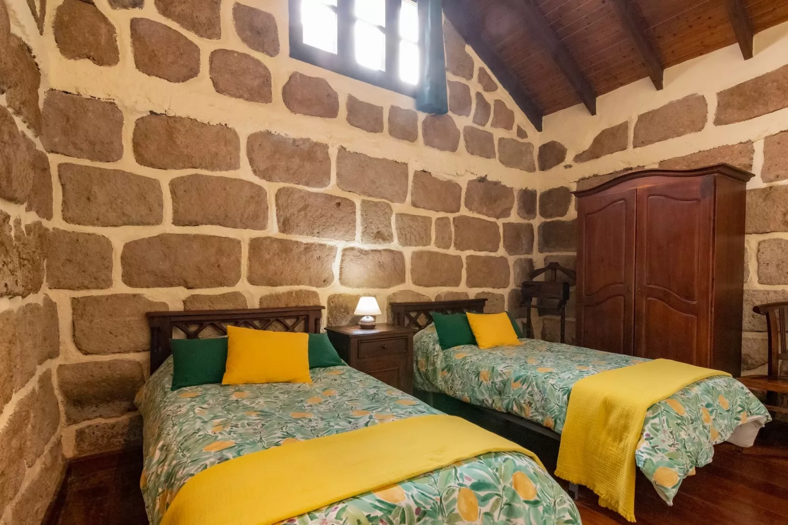 GC0143 Mi Perlita-Slaapkamer