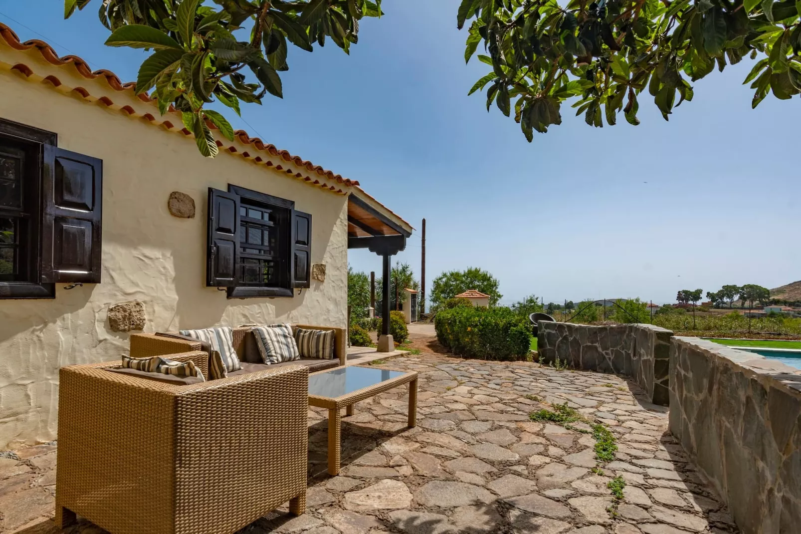 GC0143 Mi Perlita-Terrasbalkon