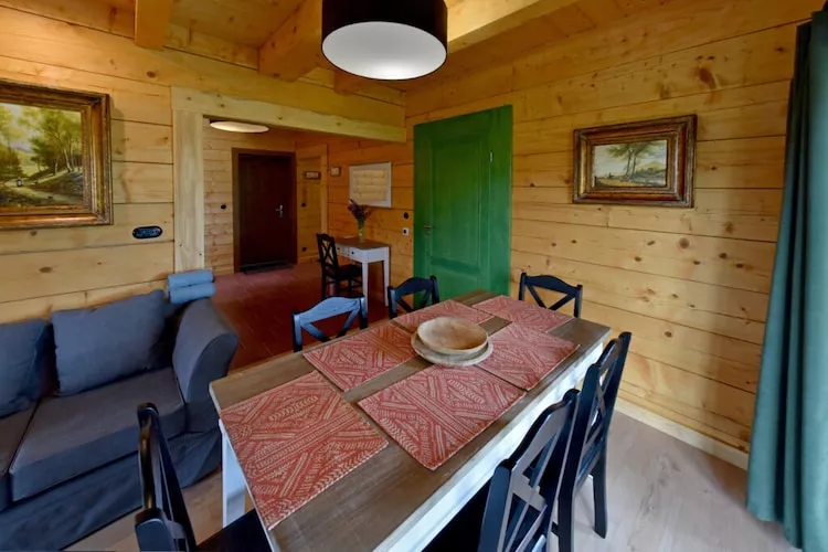 Domy nad Drawskim-Woonkamer