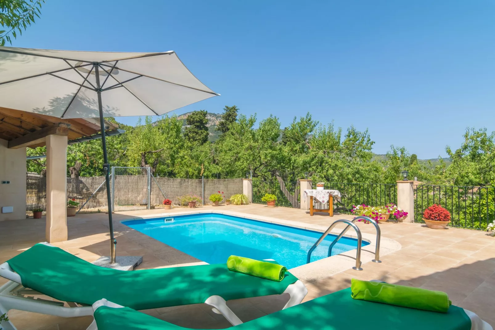 Can Fabiol - Adults Only-Uitzicht zomer